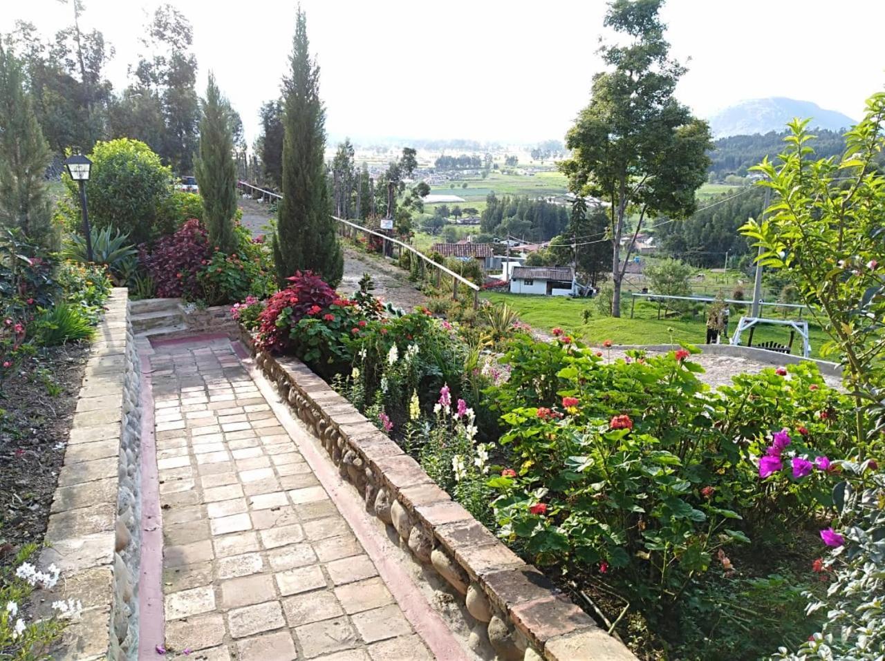 El Rincon De Campanas Lodge *
